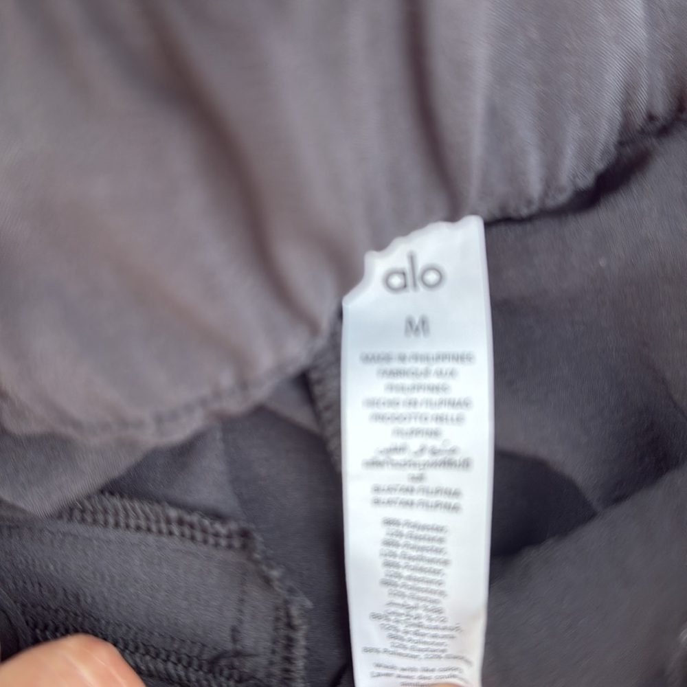 ALO Wide Leg Pant - Picture 2 of 11